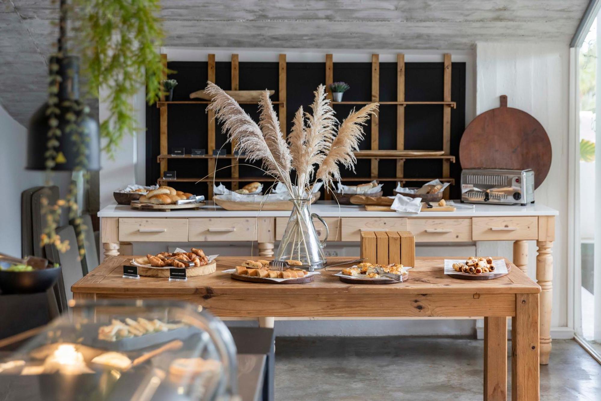 Kouros Exclusive Hotel & Suites - Adults Only Faliraki Bagian luar foto